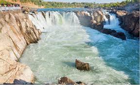 Dhuandhar Waterfalls